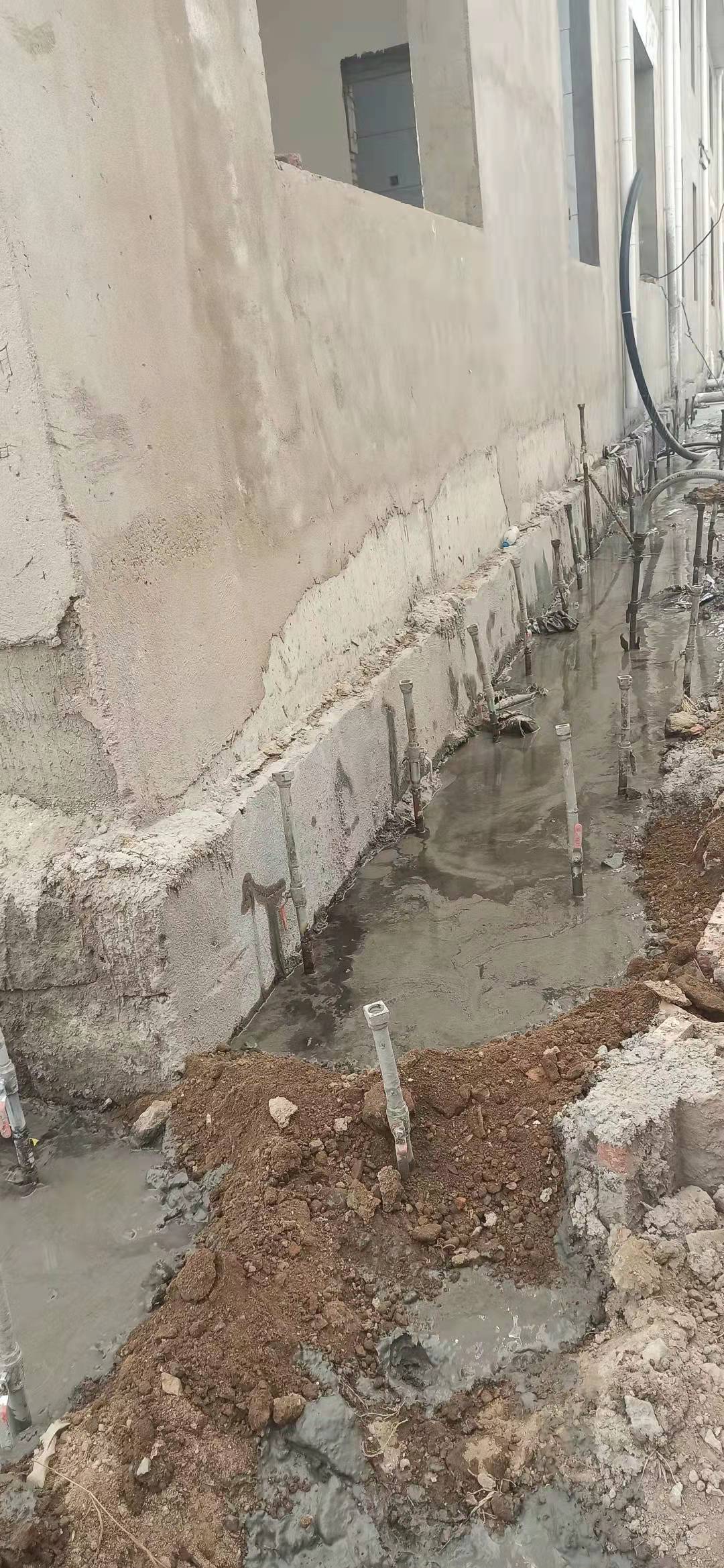 下陆地基基础的加固方法